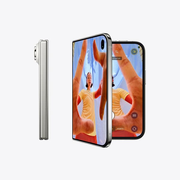 IPHONE-DUO-WHITE_2-scaled-1.jpg IPHONE DUO WHITE 2 Scaled 1